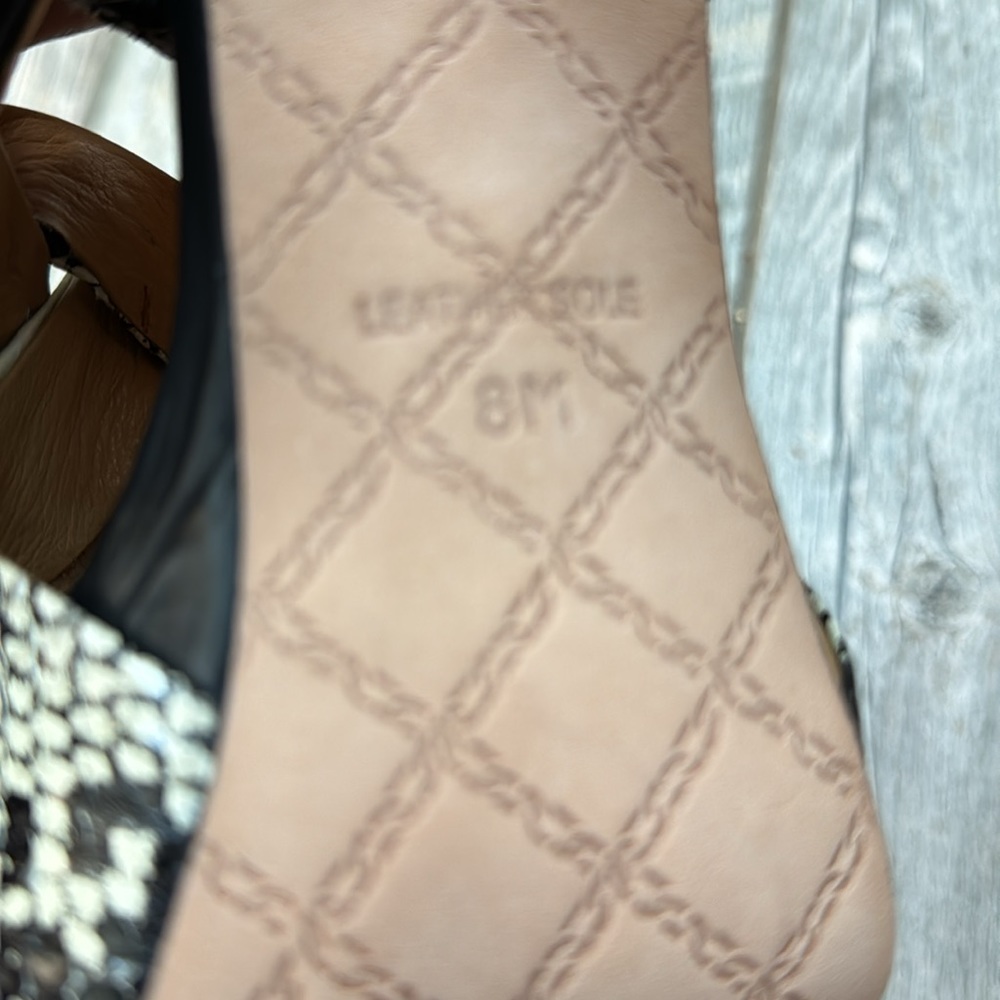 L.A.M.B Python Slingback Platform Stiletto 8 - image 4